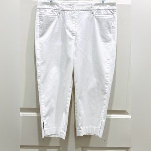 Talbots Perfect Skimmer White Flat Front Slim Leg Mid Rise Cropped Pants Size 6P